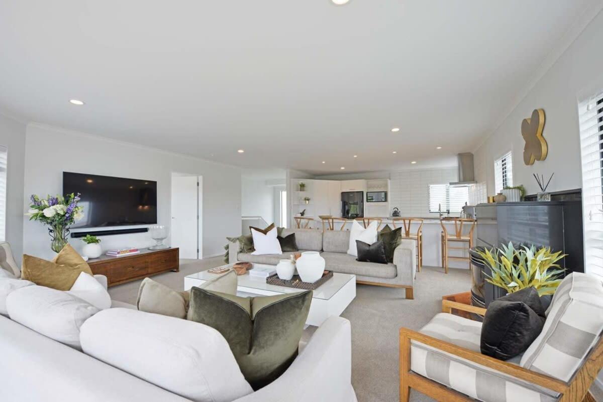 Escape To High End Comforts On Riverton Villa Mount Maunganui Dış mekan fotoğraf