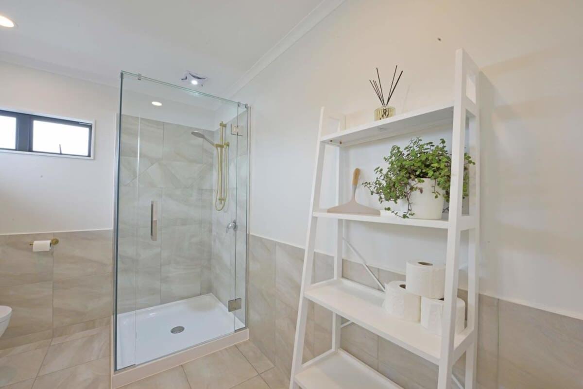 Escape To High End Comforts On Riverton Villa Mount Maunganui Dış mekan fotoğraf